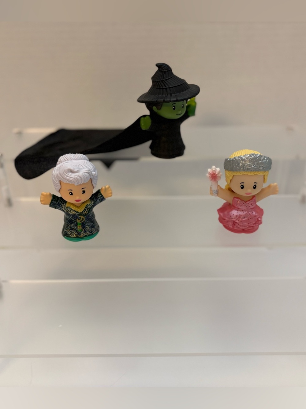 Little People Collector Wicked 2024  – Elphaba Glinda Morrible